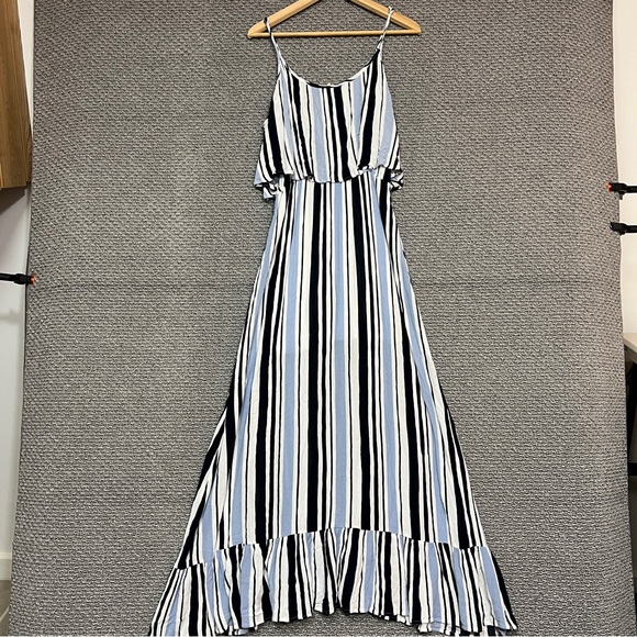 Cotton Blue women’s maxi dress blue and white size L preowned - Picture 1 of 12